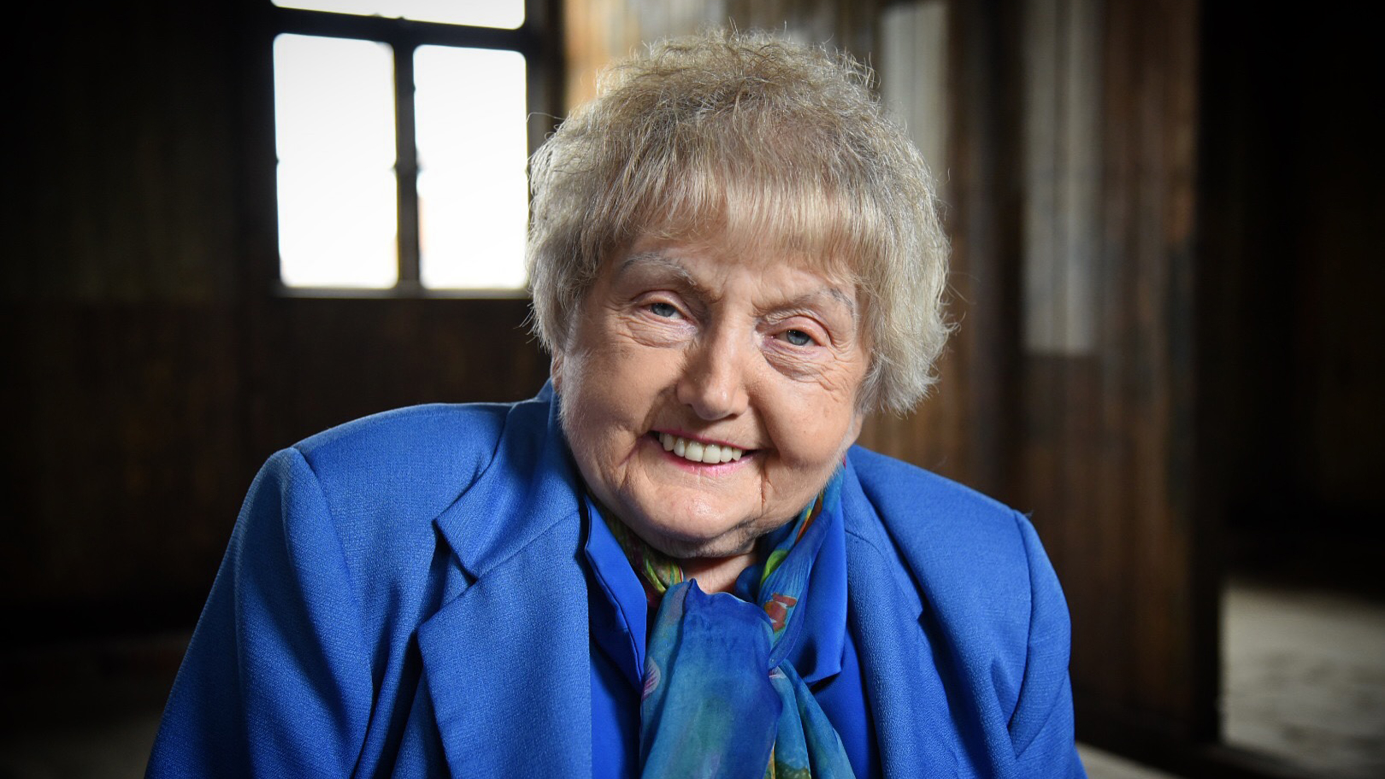 _eva-kor.jpg