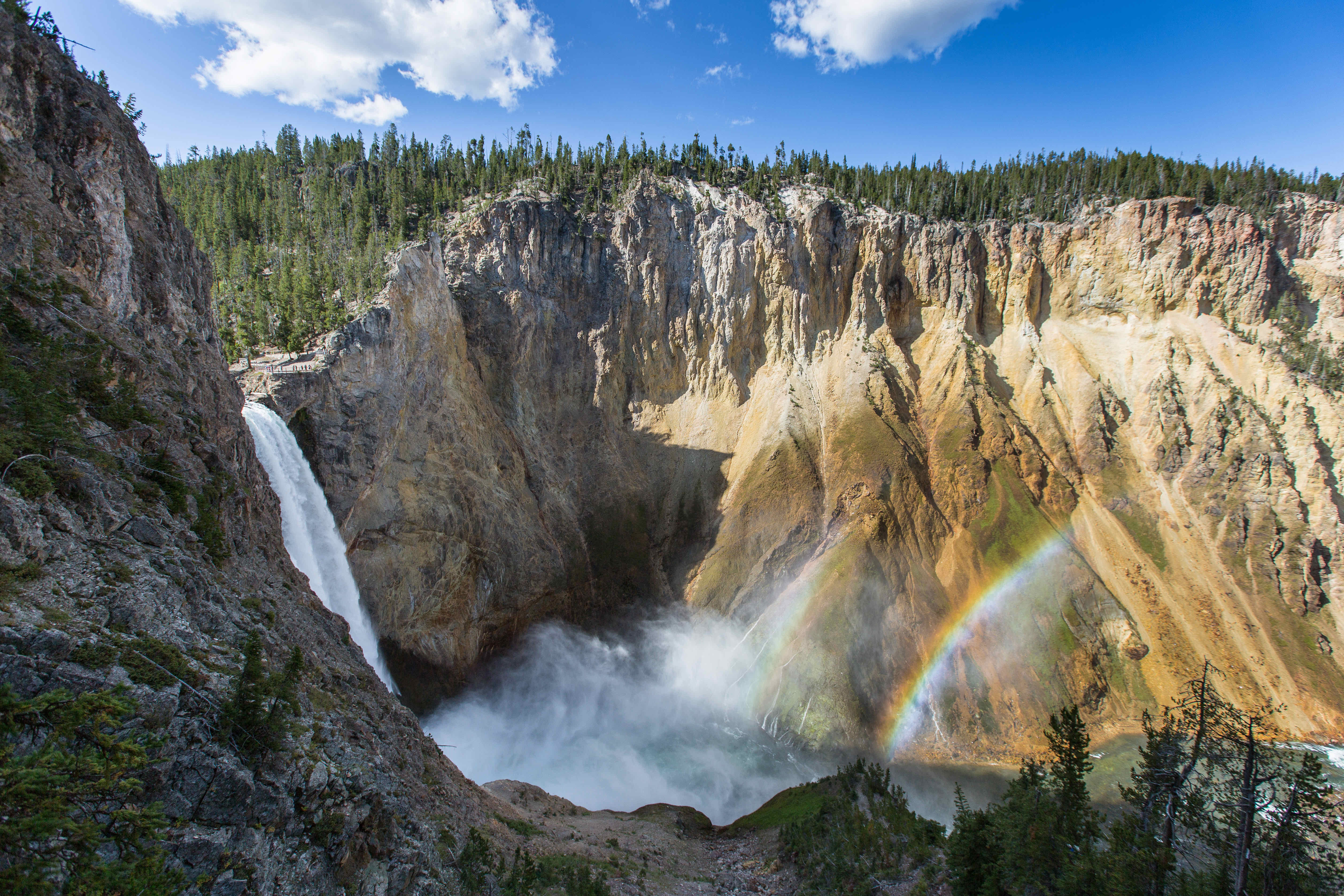 yellowstone.jpg