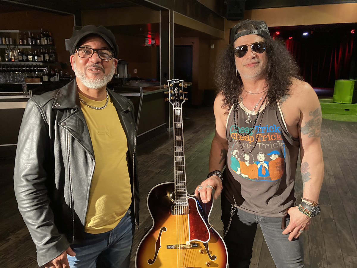 Robert Montgomery and guitarist Slash