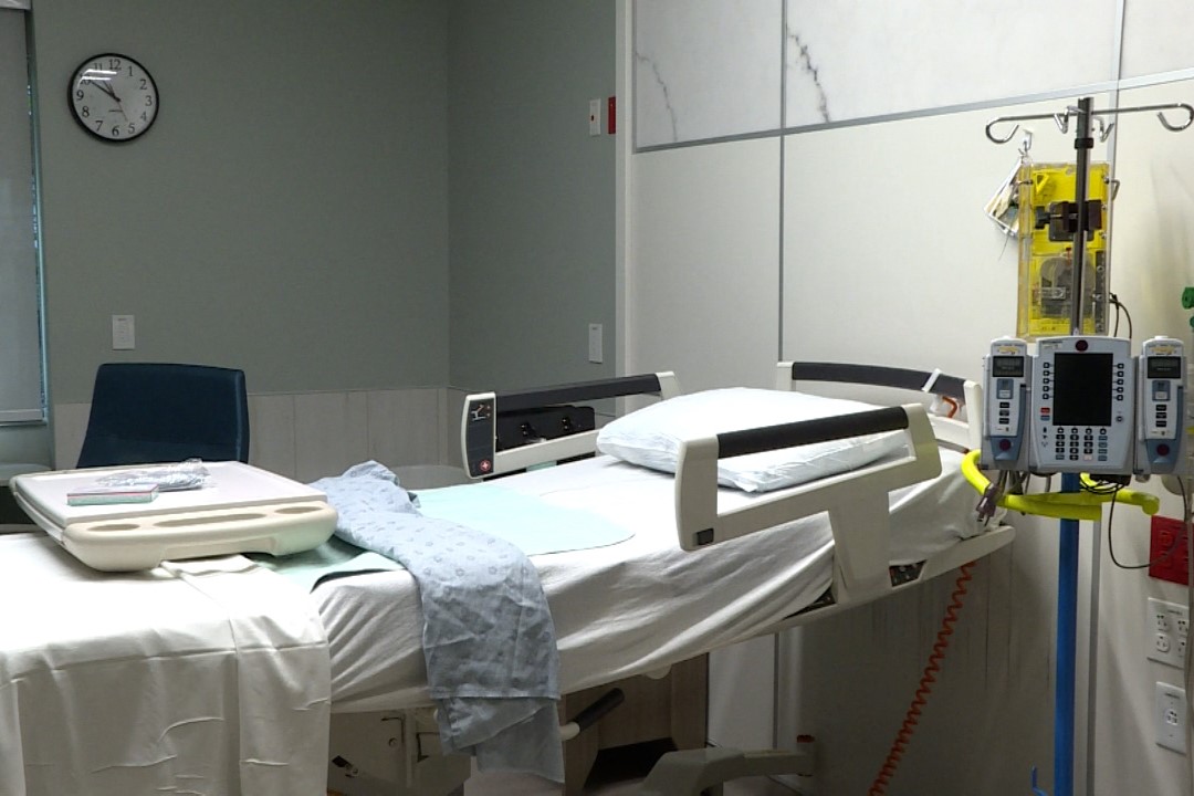 hospital bed at Riley Maternity Tower