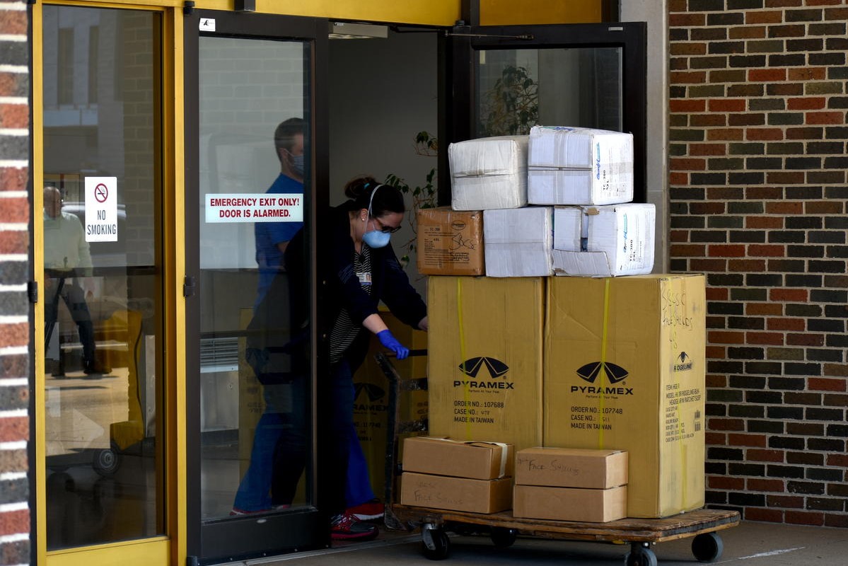 Eli Lilly&amp;apos;s drive-thru coronavirus testing.
