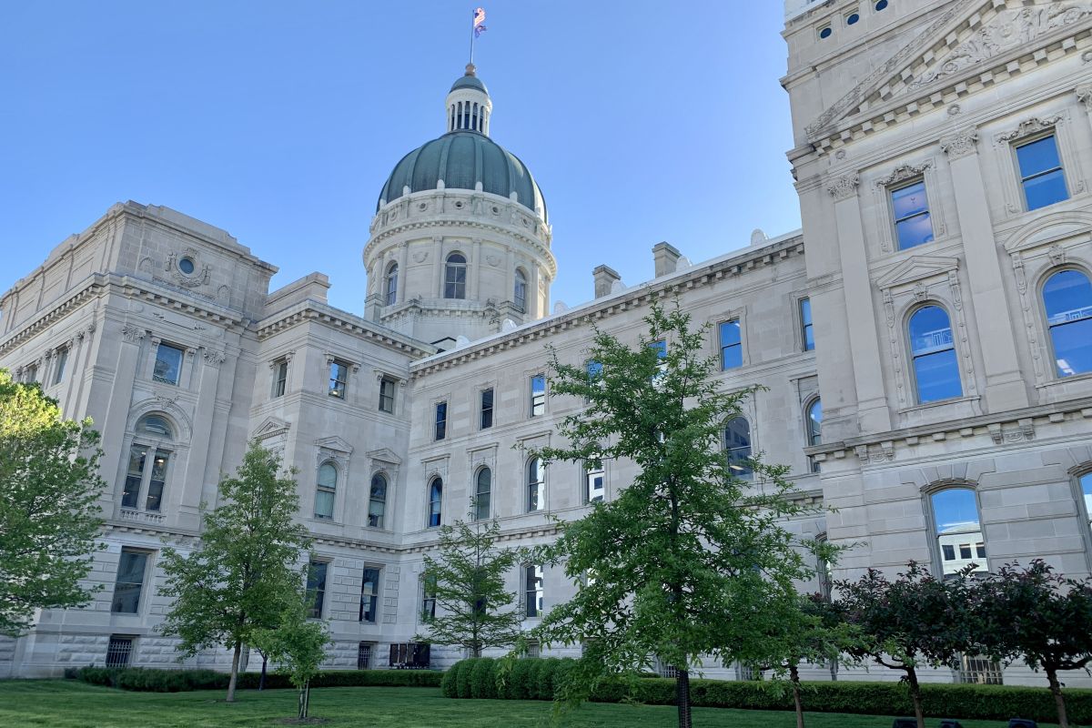 2021-5-12a-indiana-statehouse.jpg