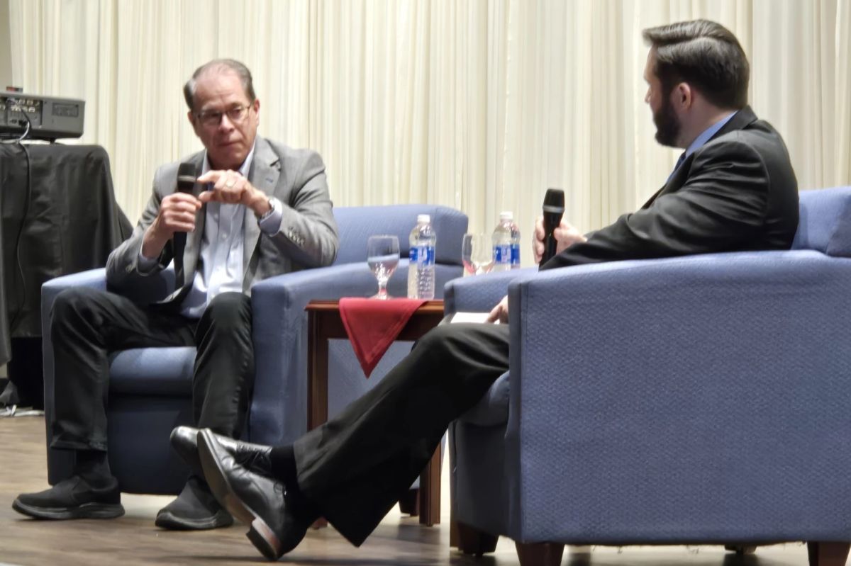 Governor Mike Braun speaks to Lake County IN Economic Alliance President Chris Salatas during a fireside chat in Schererville on Apr. 3.