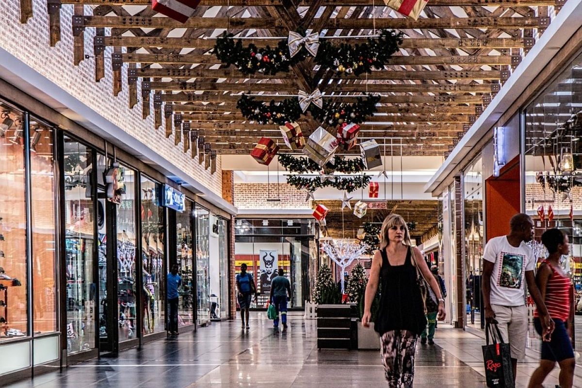 A generic photo of holiday decorations in a shopping mall.