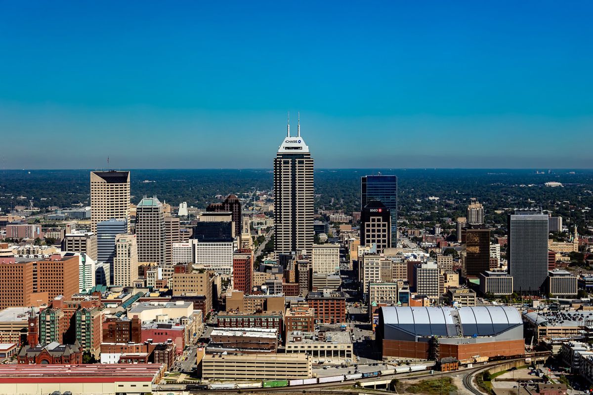 indianapolis-1872529_1920.jpg