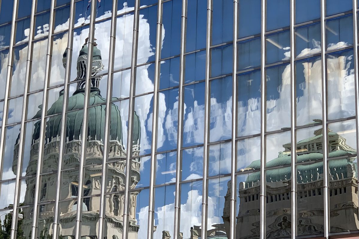 Statehouse reflection