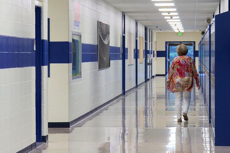 teacher_walking__1_.jpg
