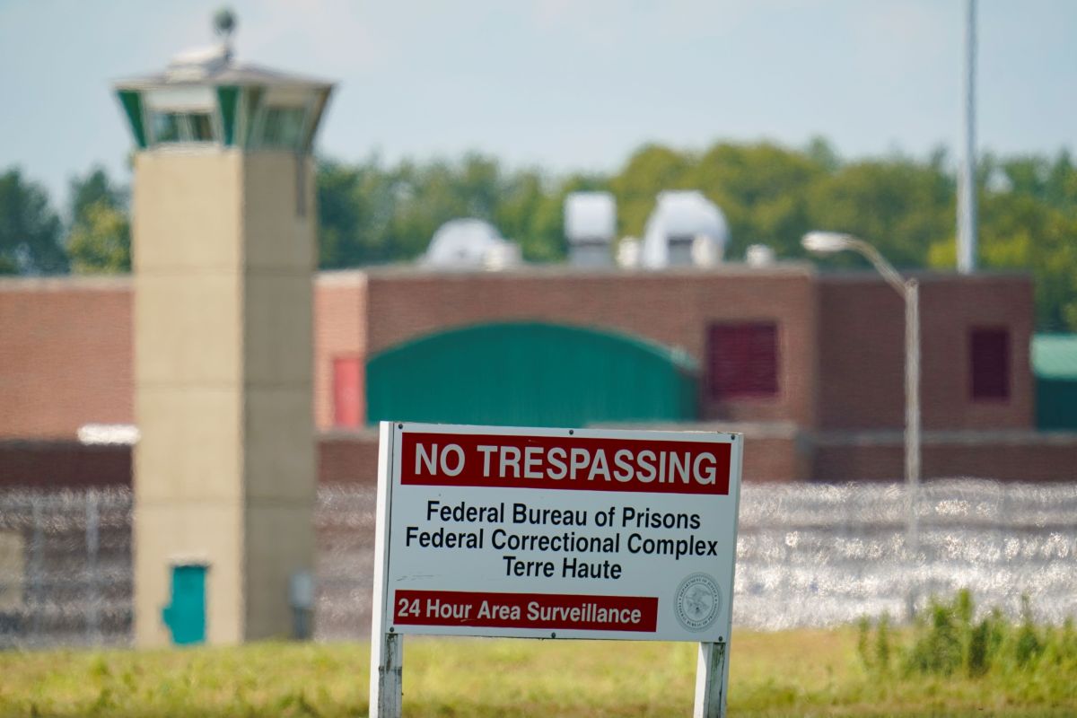 OK TO USE — The federal prison complex in Terre Haute, Ind., is shown Wednesday, Aug. 26, 2020.