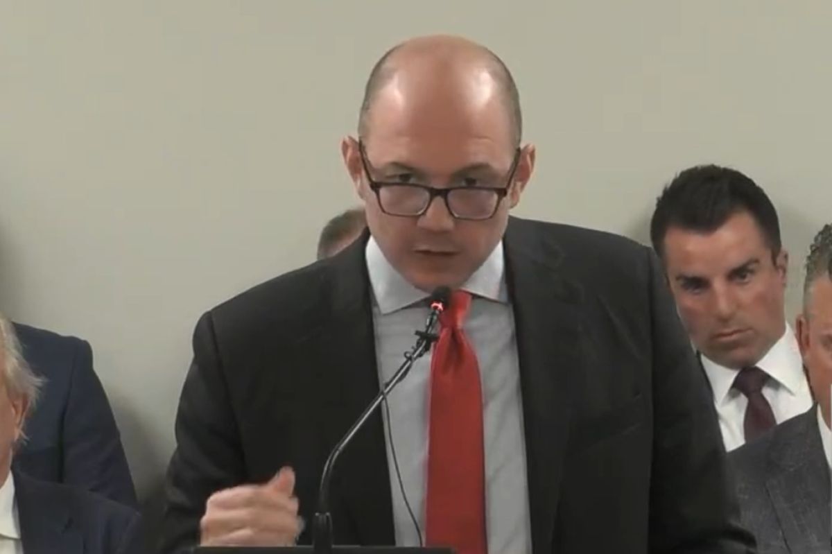 Teshka presents on SB 478 at House committee hearing