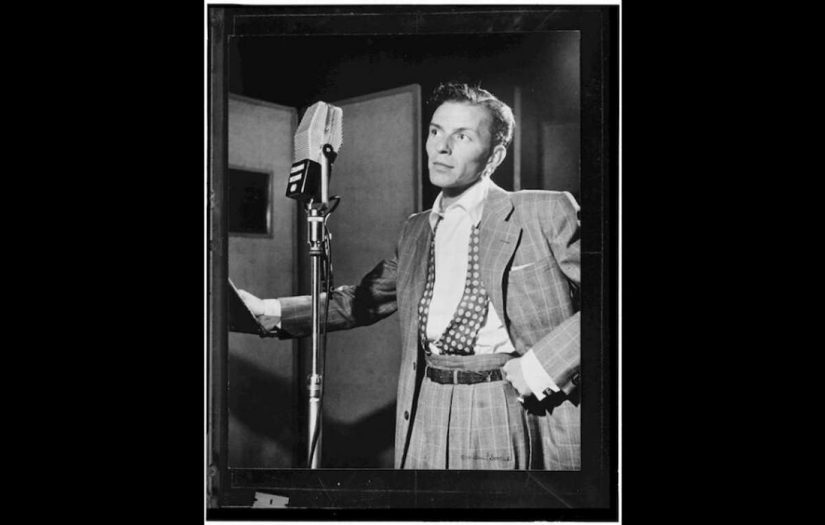 Photo of Frank Sinatra late 1940s
